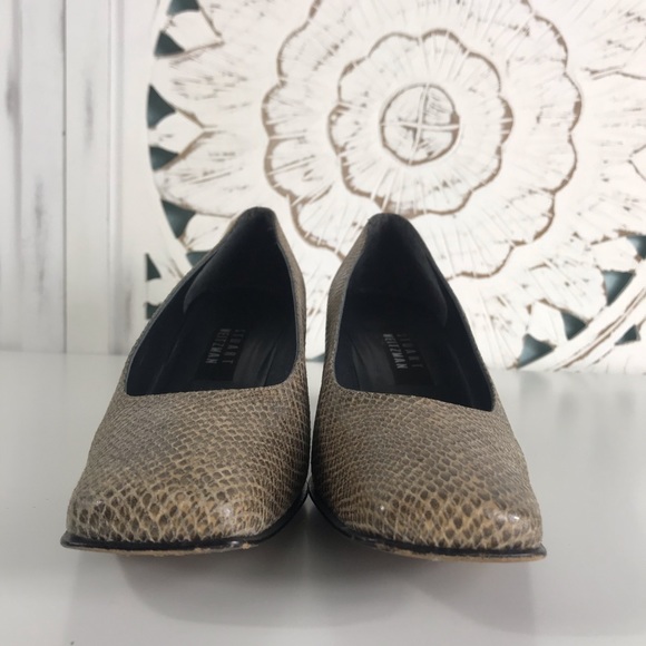Stuart Weitzman Brown Snakeskin Block Heel Pumps - Picture 4 of 8